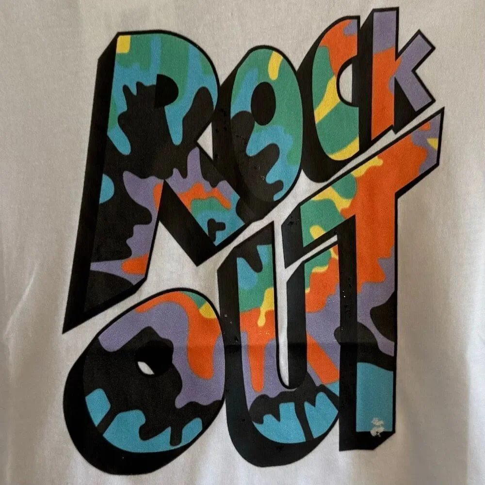 NWT Stella McCartney Kids White Organic Rock Out T-Shirt. Size 4